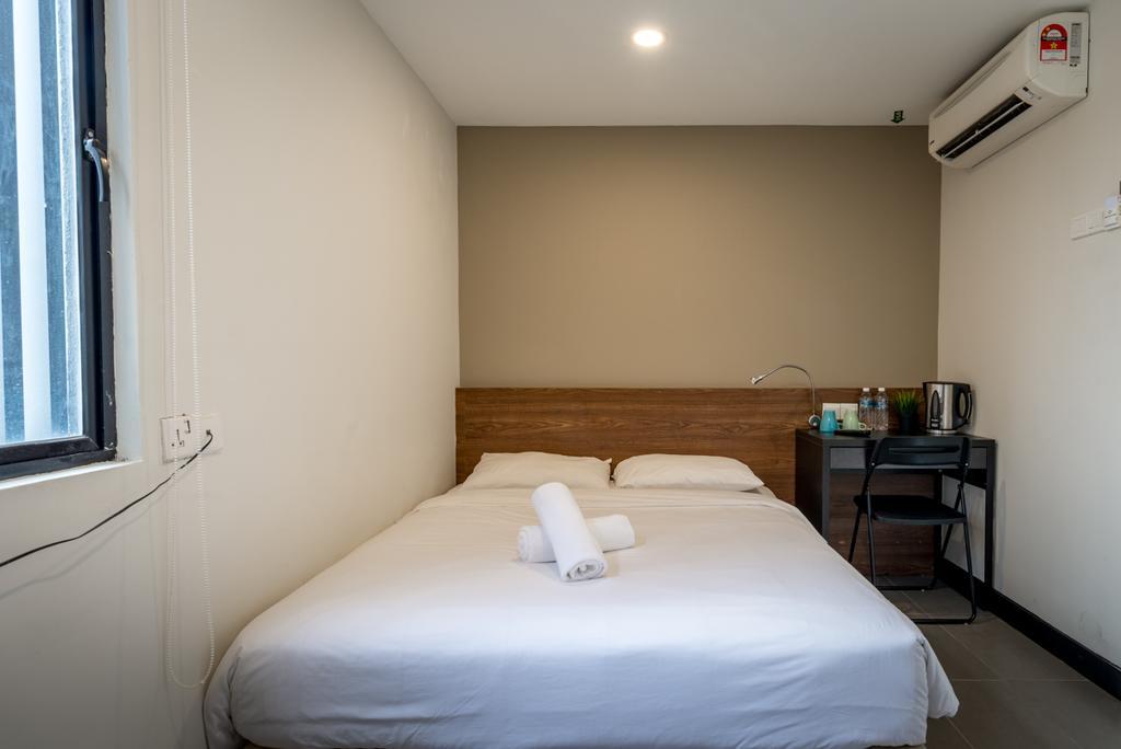 Max Hotel Subang Jaya Esterno foto